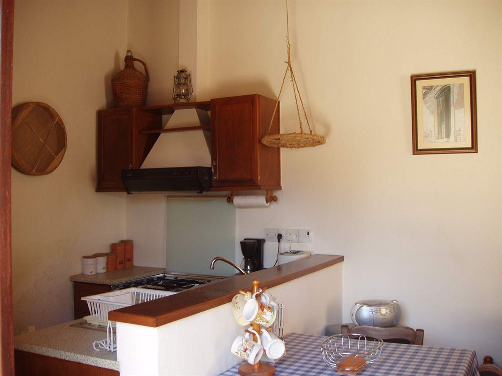 トチーニNiovi Houseアパートメント エクステリア 写真